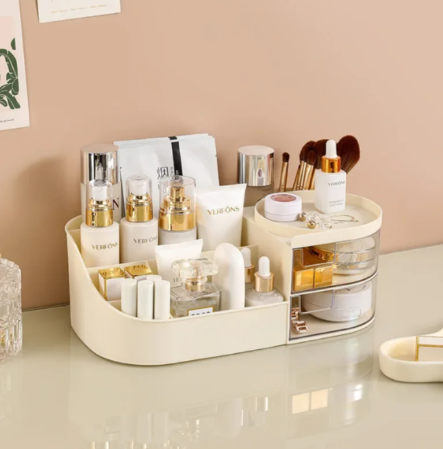 Cosmetic storage box with mirror