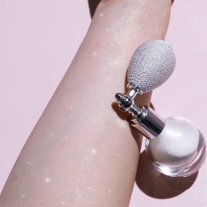 High Gloss Glitter Spray