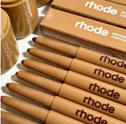 Rhode Peptide Lip Shape Contouring Lip Shaper